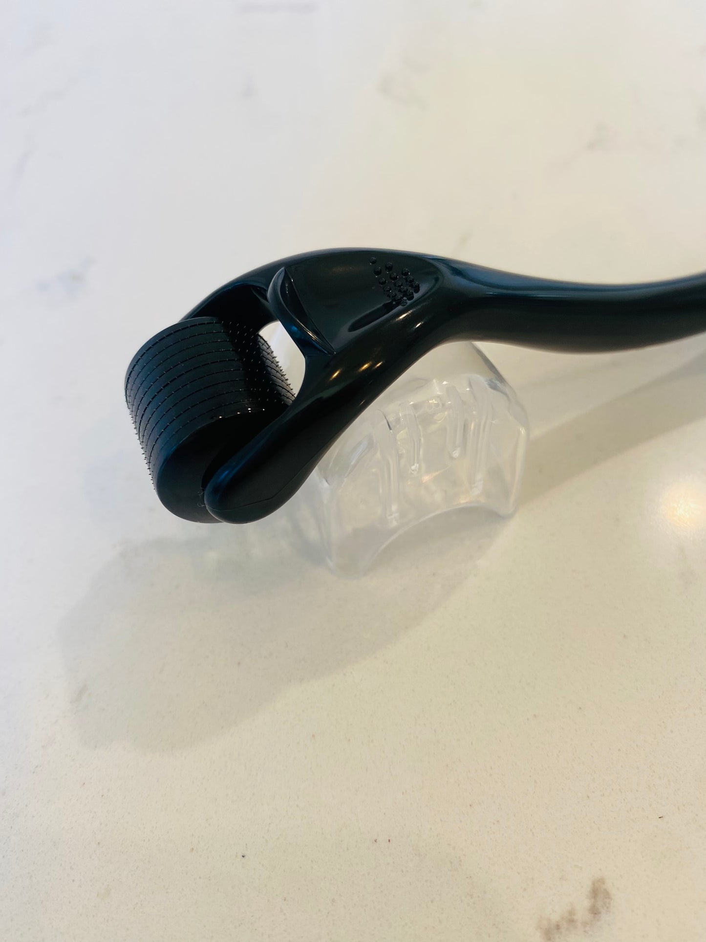 Luxe Men's Derma Roller