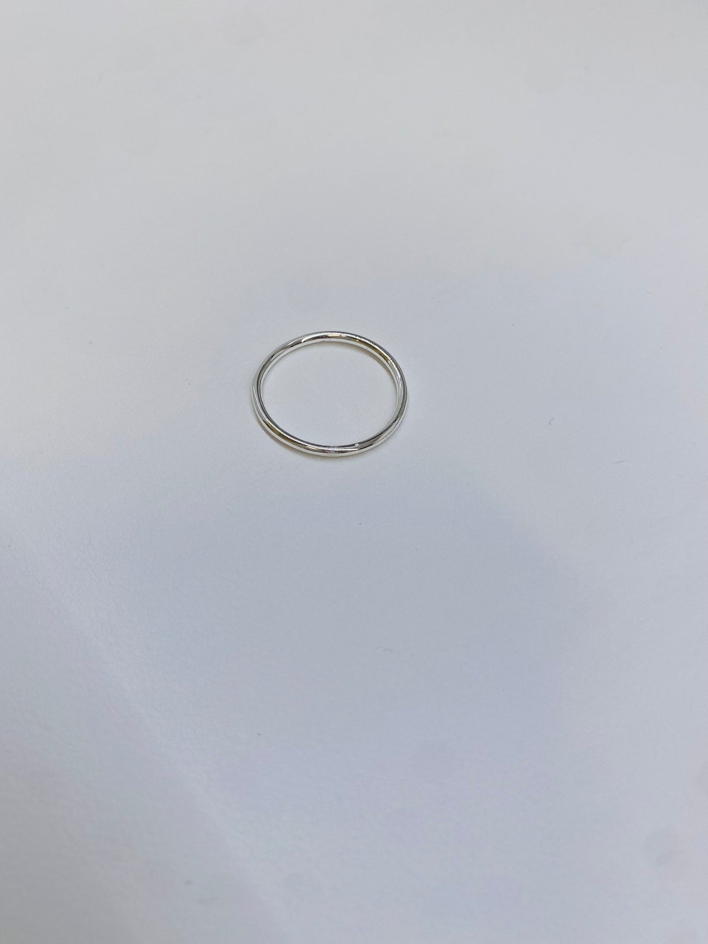 Simple Sleek Ring in Gold & Silver