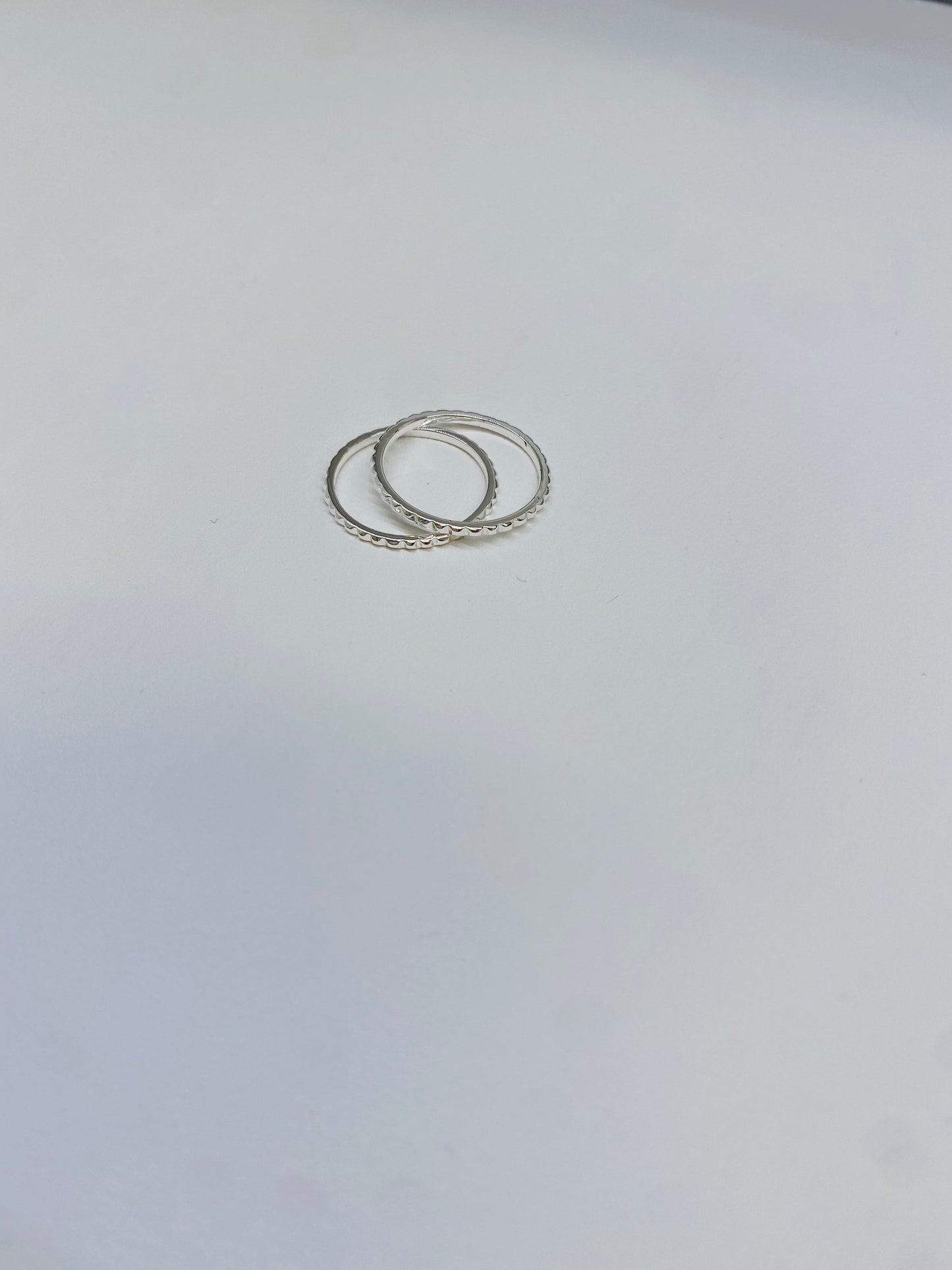 Rigid Essence Ring